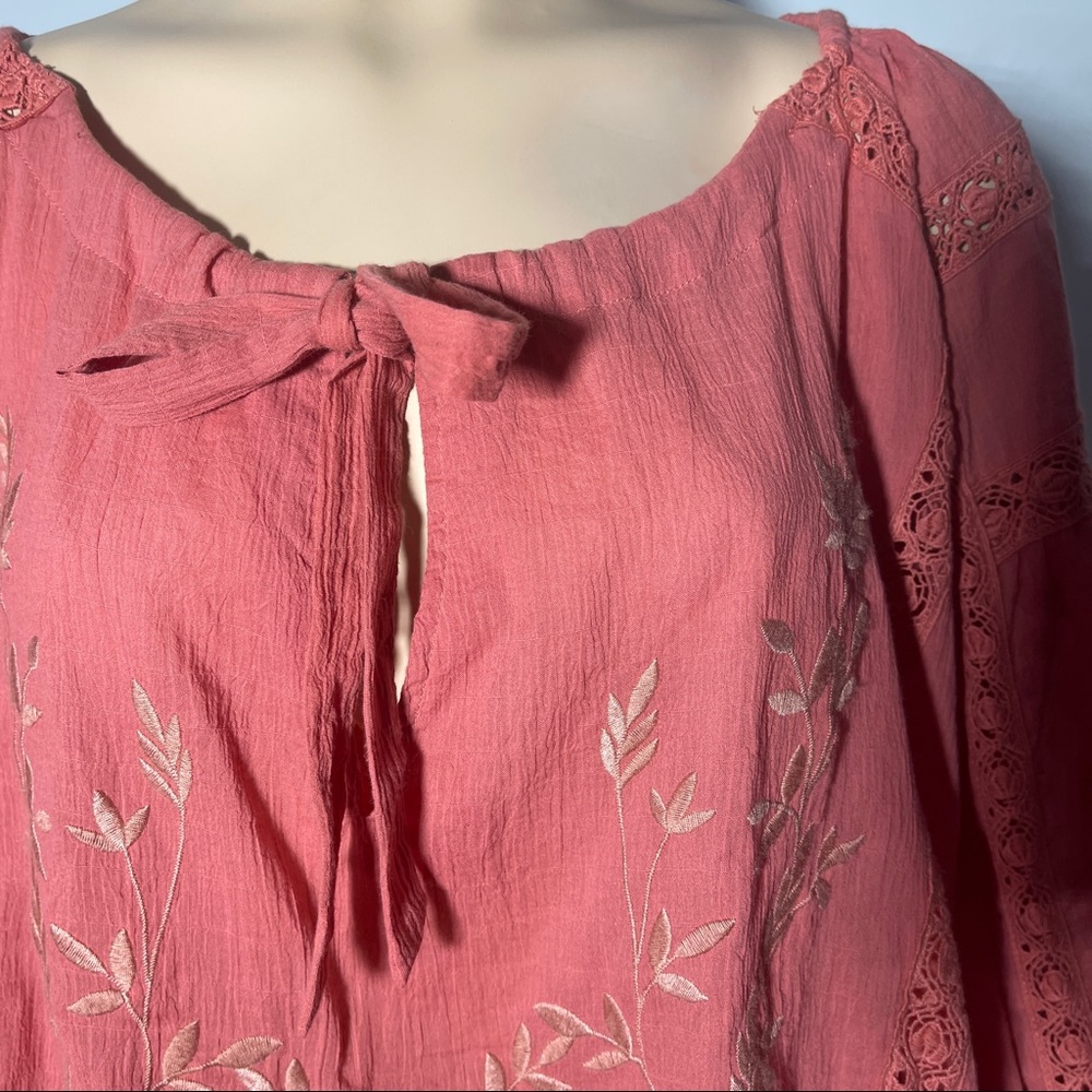 Free People Embroidered Boho Peasant Top Size Small - Picture 3 of 13